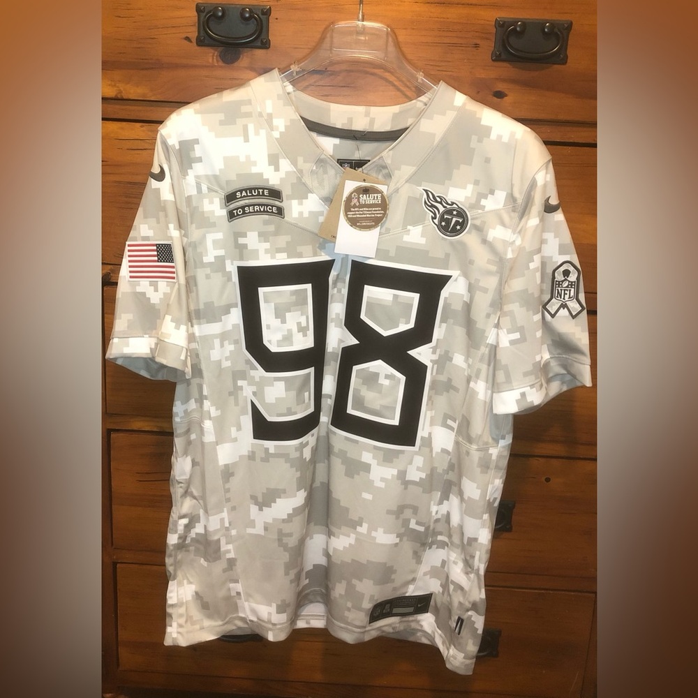Nike “Salute to Service” Tennessee Titans Jersey Size L Arctic Camo #98 Simmons